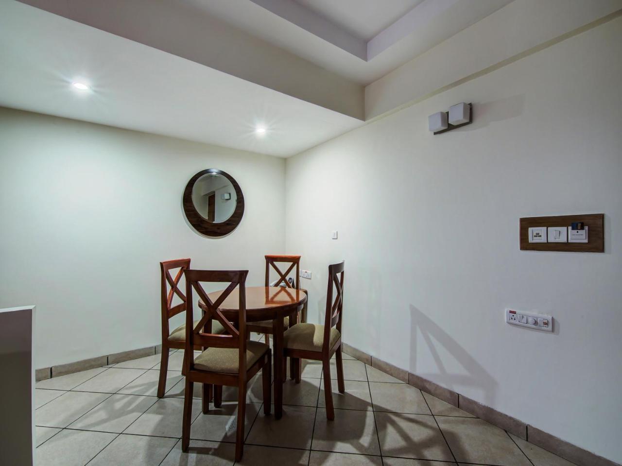 Sai Vishram Business Hotel บังกาลอร์ ภายนอก รูปภาพ